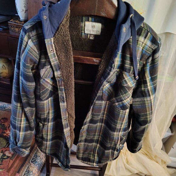 Legendary Men's Camp Night Berber Lined Hooded Flannel Shirtket - Picture 7 of 16
